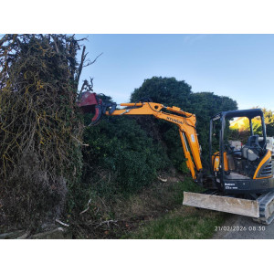 GODET GRAPPIN SQUELETTE 600MM 1T-2T - AXES LIBRES
